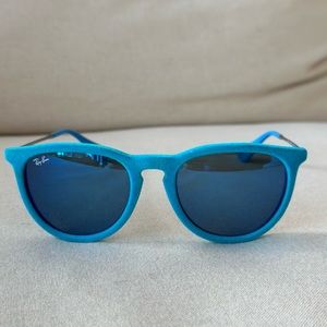 Rayban Erika blue velvet